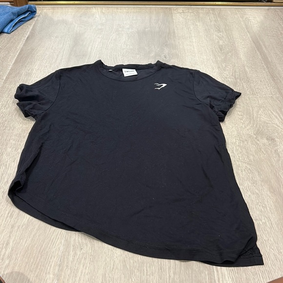 GYMSHARK ESSENTIAL BLACK T-SHIRT - Picture 2 of 3